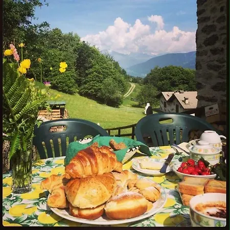 Κατάλυμα σε φάρμα Agriturismo Ca Orlandini San Bernardo (Sondrio)