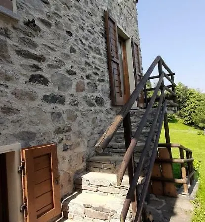 Κατάλυμα σε φάρμα Agriturismo Ca Orlandini San Bernardo (Sondrio)